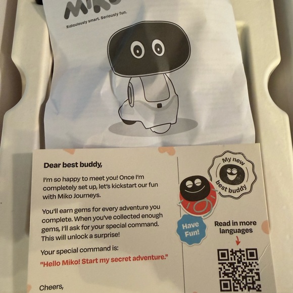 Miko Interactive Learning Robot - Picture 5 of 7